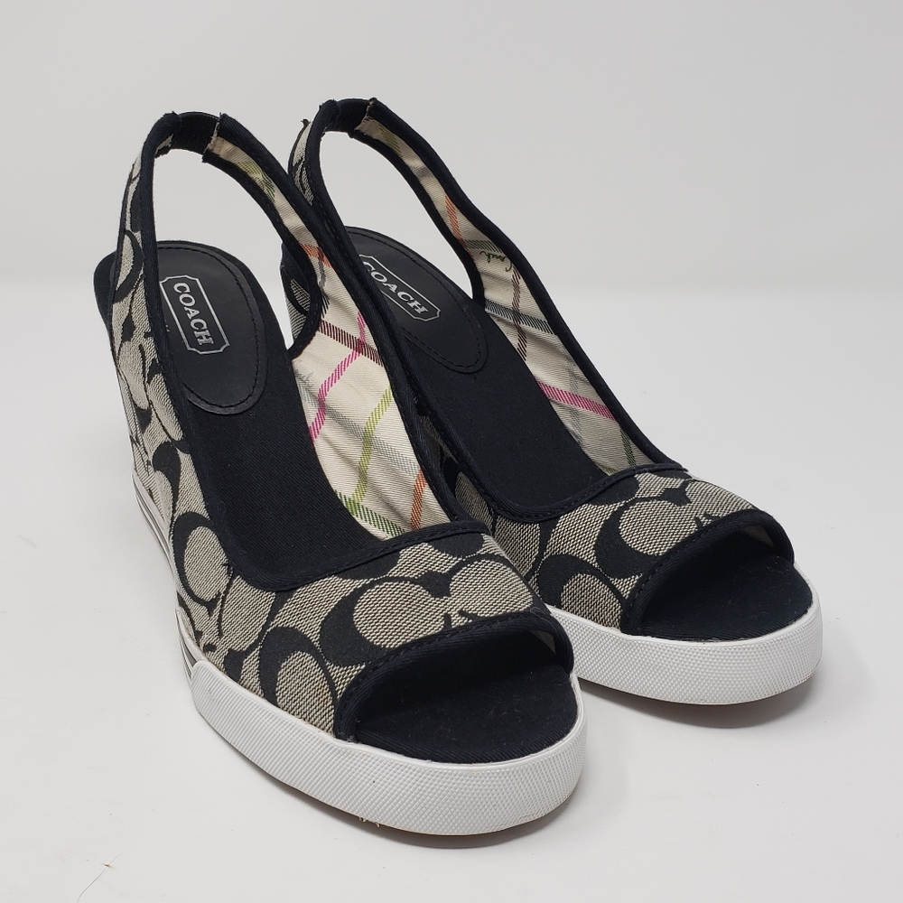 Coach Signature Sydney wedge shoes size 9